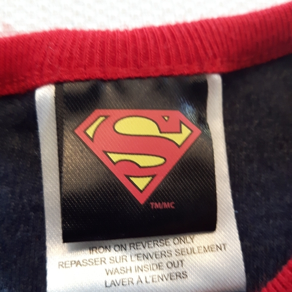 size 0-3 Baby boys Superman onesie - Picture 7 of 7